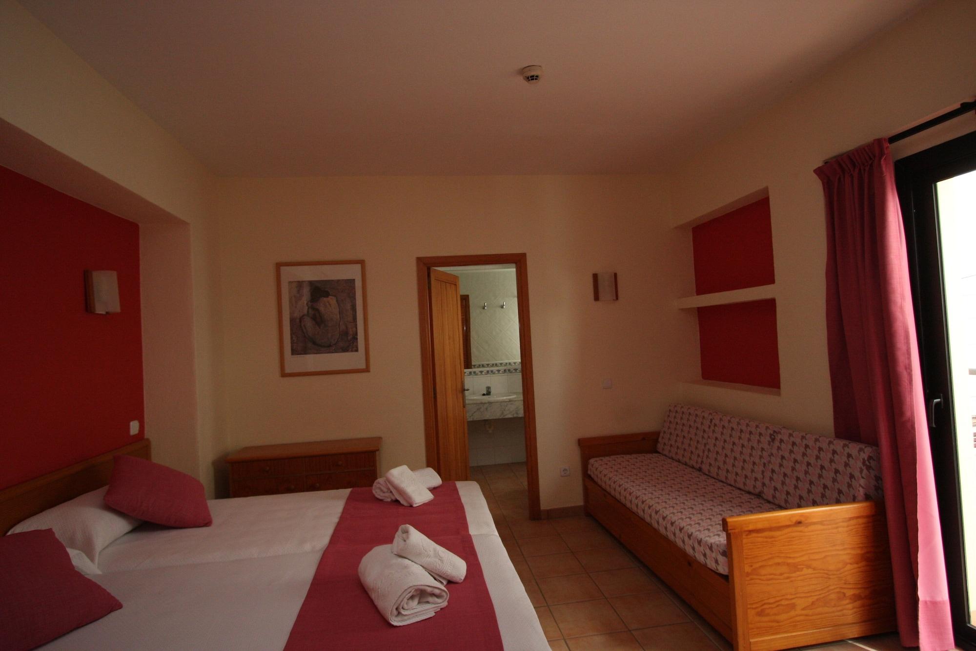 Apartahotel Casa Maria 2*