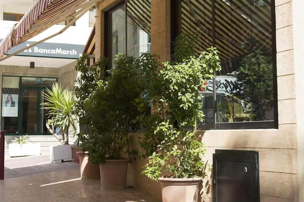 Casa Maria Apartahotel 2*